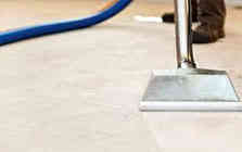 Szónyegtisztítás - Az újonnan vásárolt szőnyegeknél ügyelni kell, amíg nem tömörödik a szőnyeg felülete, csak óvatosan legyen takarítva, akár kézi seprűt is igénybe lehet venni.